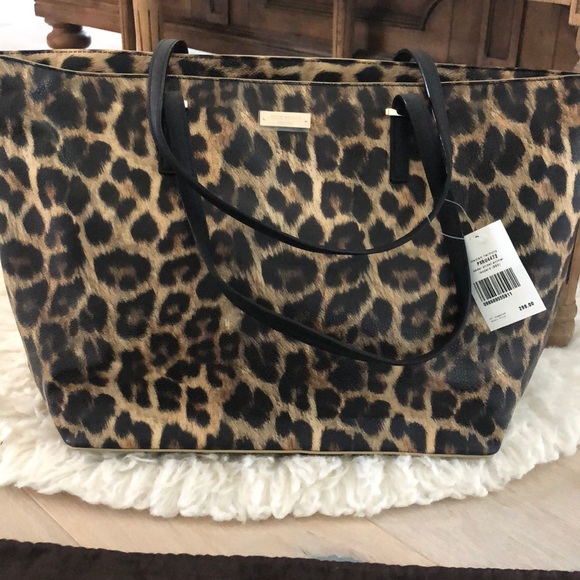 Kate Spade NY purse - Picture 1 of 7